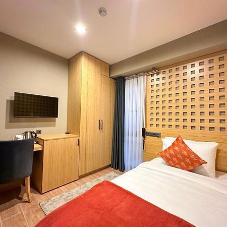 Mihman Hotel อิสตันบูล ภายนอก รูปภาพ